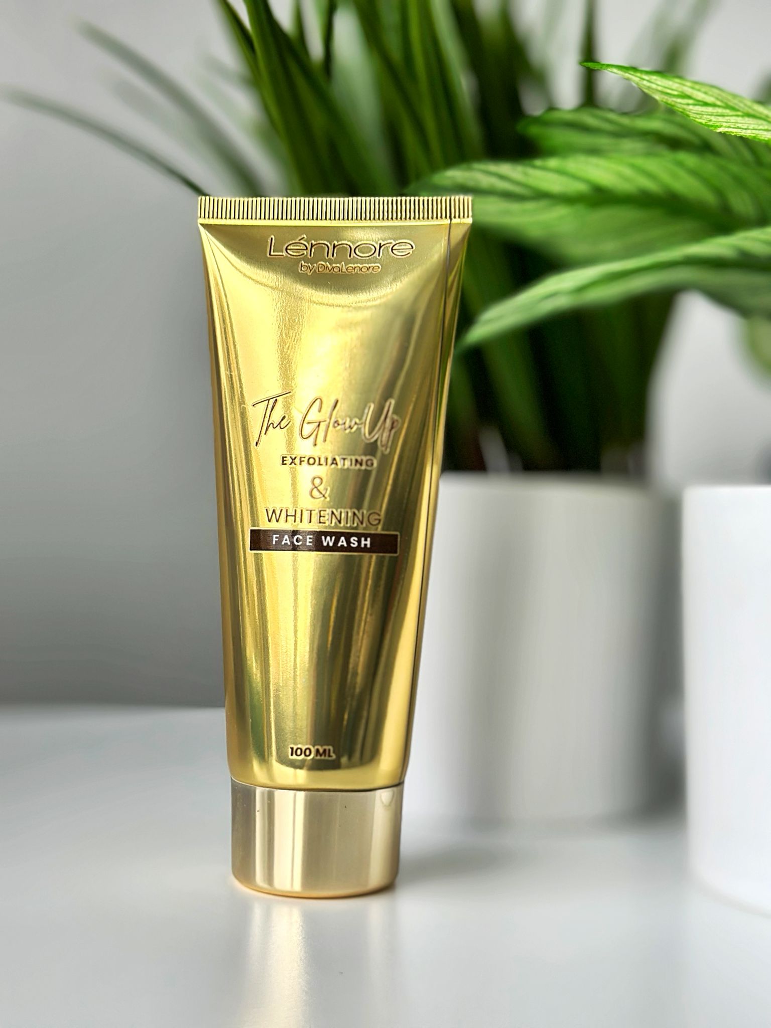 The Glow up exfoliating and Whitening face wash