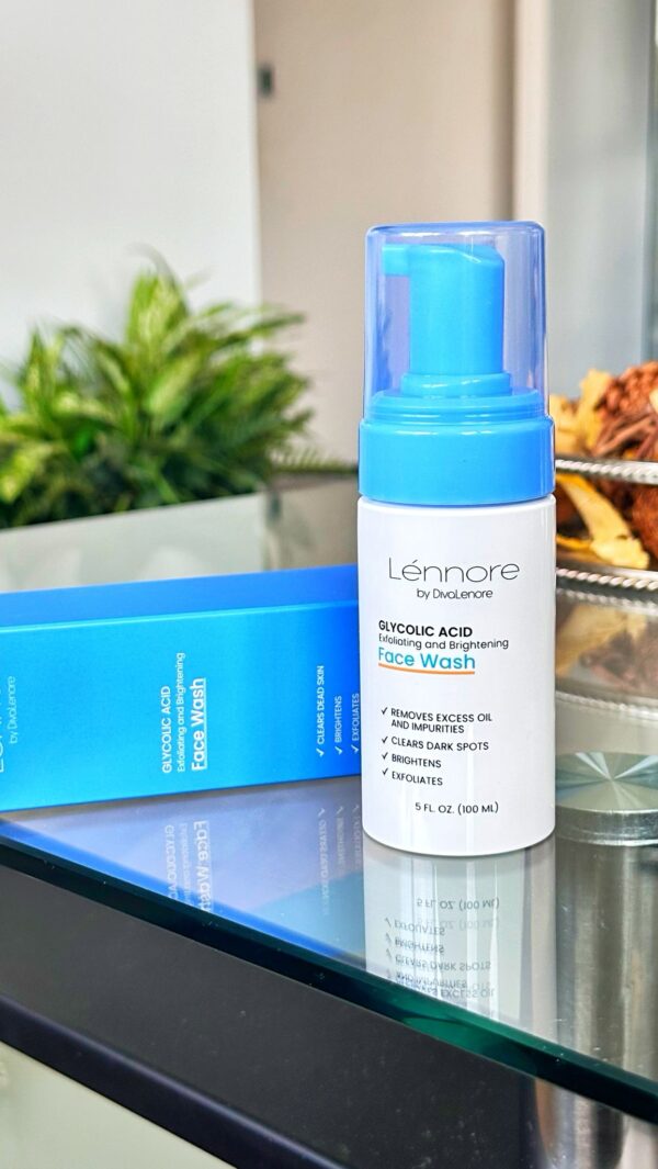 Glycolic Acid Exfoliating and Brightening Face Wash